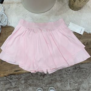 Lululemon court rival HR skirt long